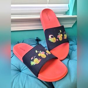 Vera Bradley Slides